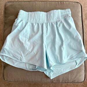 Lululemon Hotty Hot Shorts 4" - Size 4 Cloud Blue